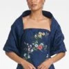 THE HUG SHAWL - MIDNIGHT JACQUARD CLOQUE -SACHIN & BABI Shop BELLEDRESS HUGSHAWL MIDNIGHT FRONT 7a6ceda4 7970 49a4 a76b 8309a3a8a13f