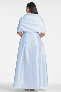 The Hug Shawl - Glacial Blue -SACHIN & BABI Shop BROOKEGOWN HUGSHAWL GLACIALBLUE BACK4