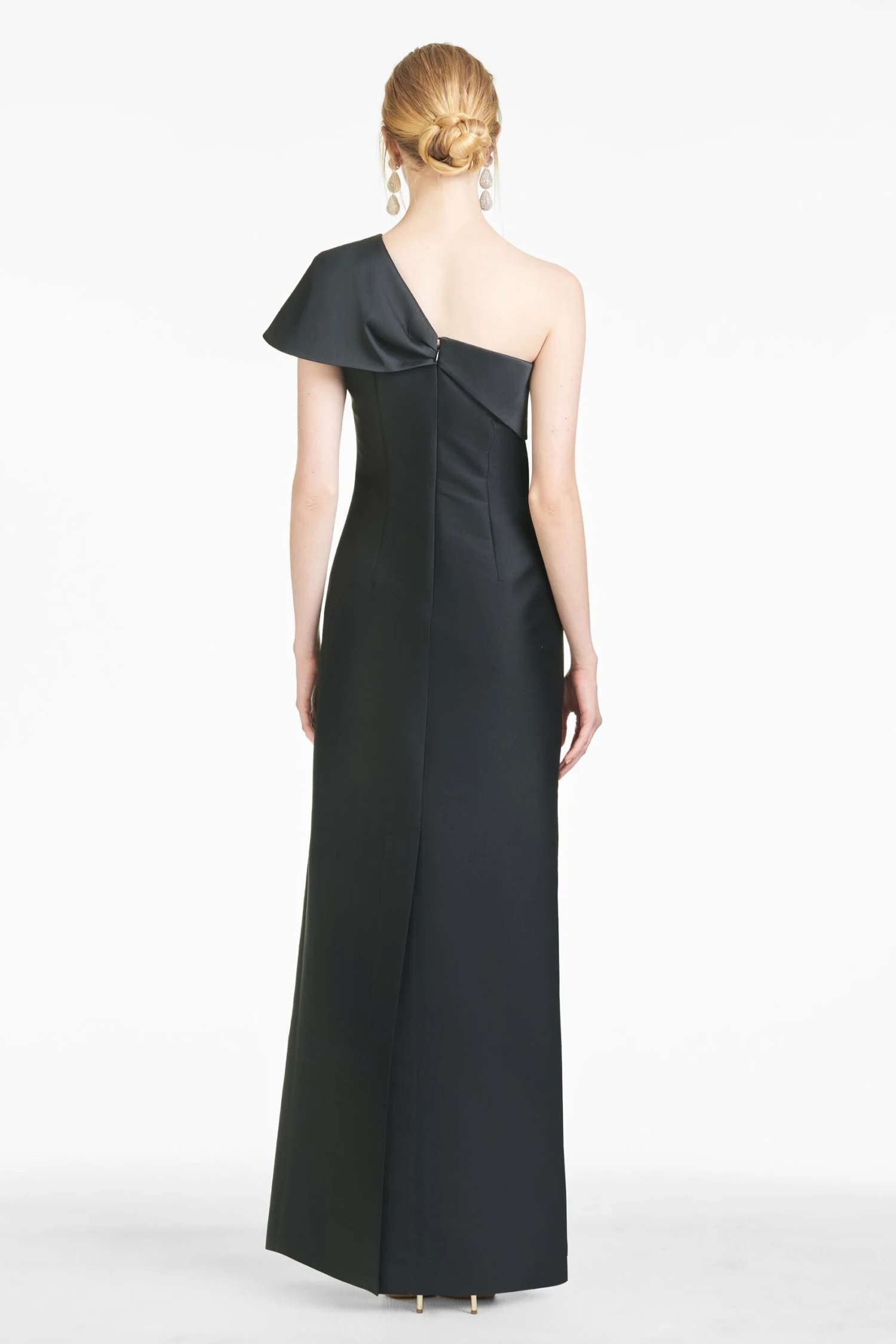 Ines Gown - Black 7 Ines Gown - Black - Image 5