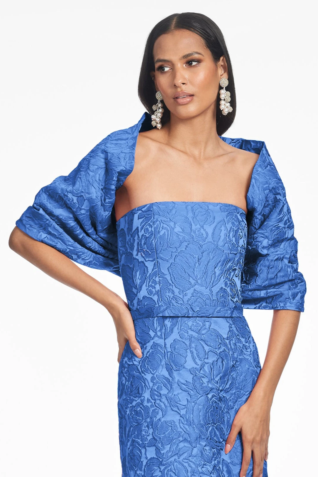 THE HUG SHAWL - MOONBEAM 3 THE HUG SHAWL - MOONBEAM